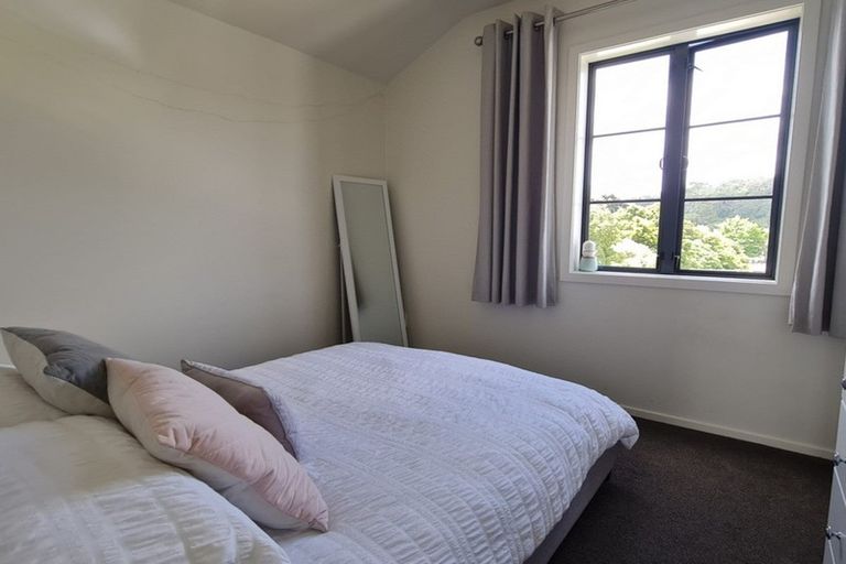 Photo of property in 2/5 Carolina Place, Albany, Auckland, 0632
