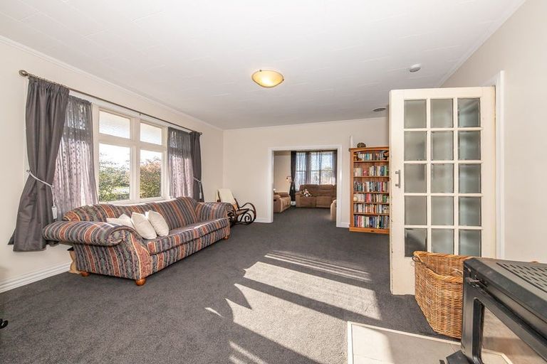 Photo of property in 52 Romilly Street, Westport, 7825