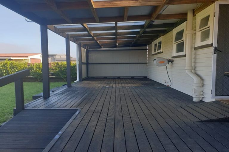 Photo of property in 12 Phillip Street, Pukekohe, 2120