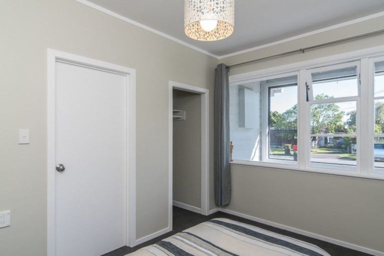 Photo of property in 4 Martin Street, Waikanae, 5036