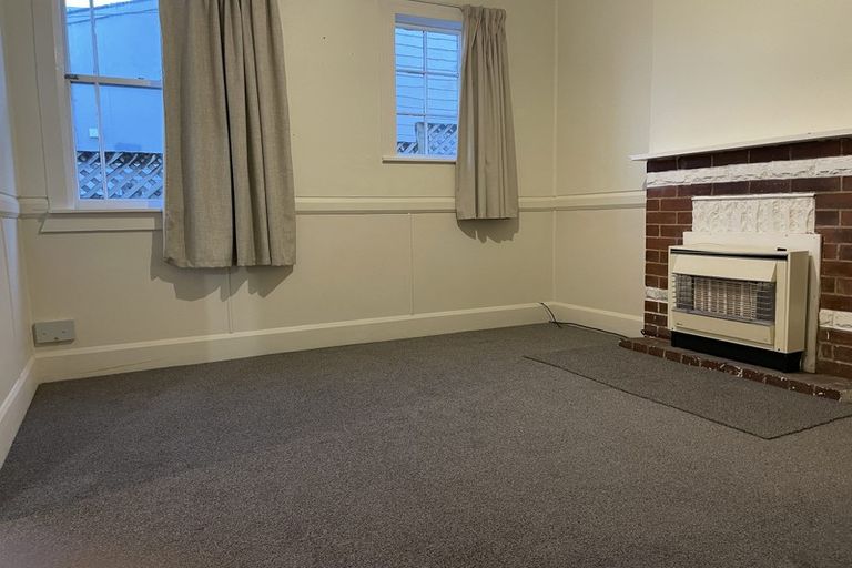 Photo of property in 107u2 Wallace Street, Mount Cook, Wellington, 6021