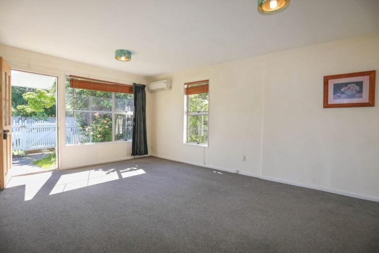 Photo of property in 2/38 Konini Street, Riccarton, Christchurch, 8041