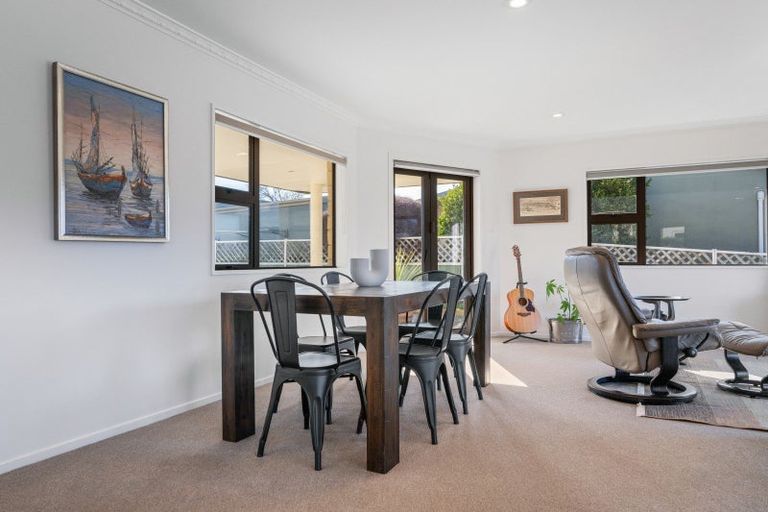 Photo of property in 26 Matthews Crescent, Cromwell, 9310