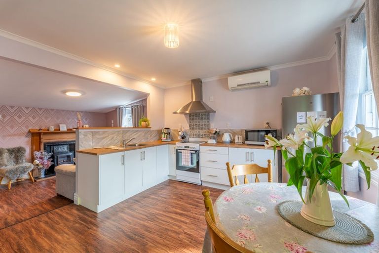 Photo of property in 136 Talbot Street, Geraldine, 7930