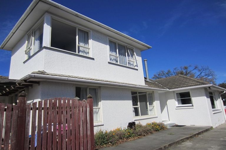 Photo of property in 70 Sawyers Arms Road, Northcote, Christchurch, 8052