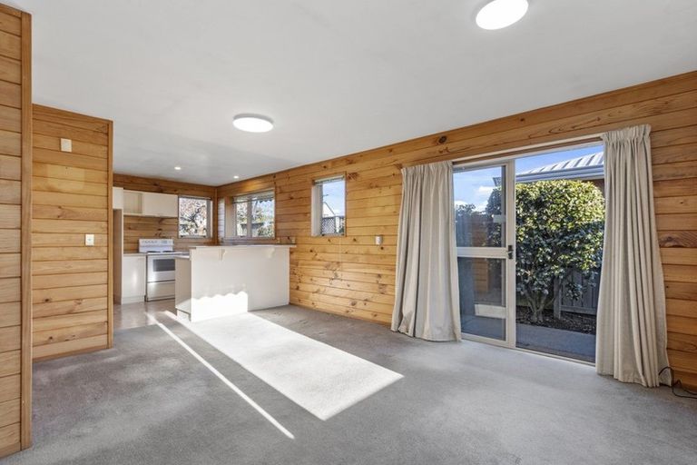 Photo of property in 5 Thompsons Road, Belfast, Christchurch, 8051