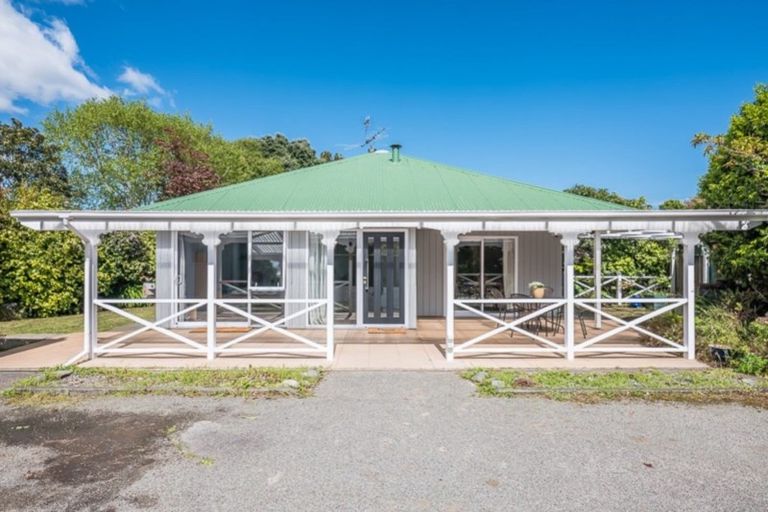 Photo of property in 11 Millvale Street, Waikanae, 5036