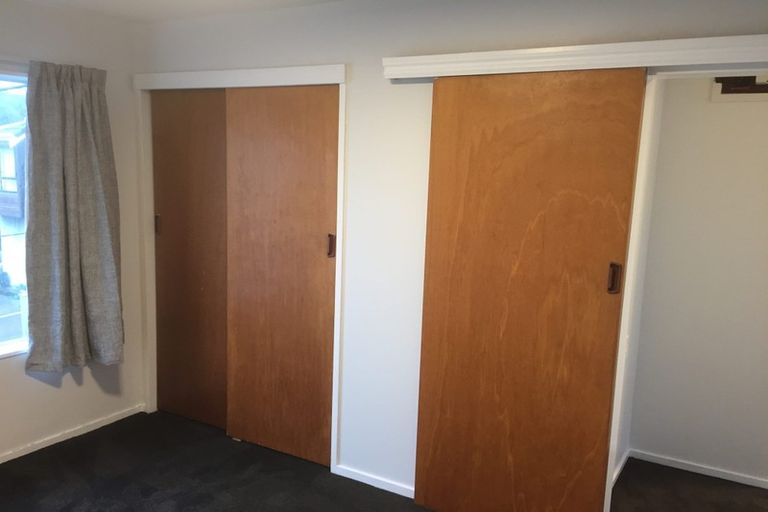 Photo of property in 218u2 Onepu Road, Lyall Bay, Wellington, 6022