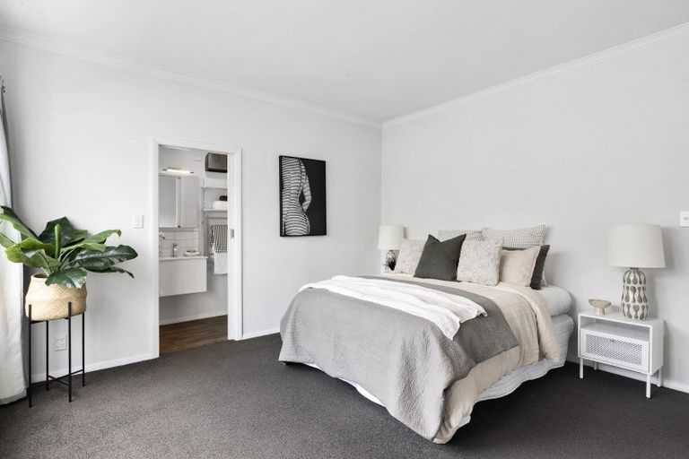 Photo of property in 65 Hutt Road, Petone, Lower Hutt, 5012