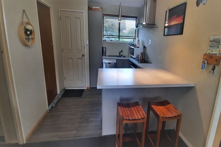 Photo of property in 15 Inverell Place, North New Brighton, Christchurch, 8083