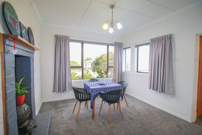 Photo of property in 12 Walker Street, Bluff, 9814