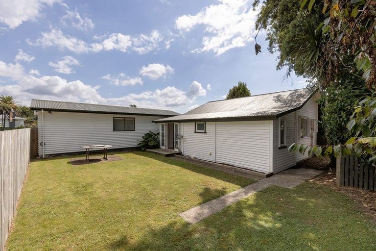 Photo of property in 4 Kowhai Avenue, Te Puke, 3119