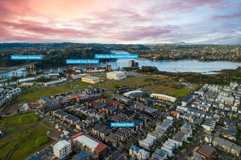 Photo of property in 48 Glidepath Road, Hobsonville, Auckland, 0616