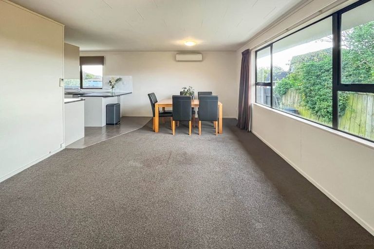 Photo of property in 23a Kauri Street, Roslyn, Palmerston North, 4414