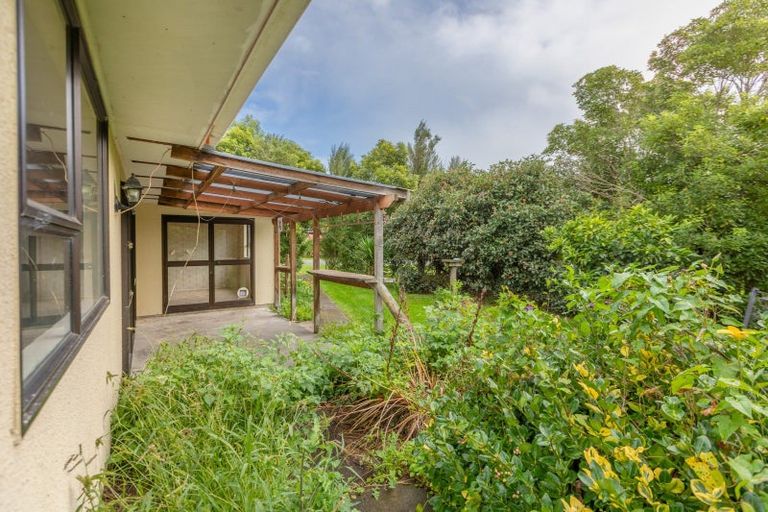 Photo of property in 16 Russell Street, Otane, 4202