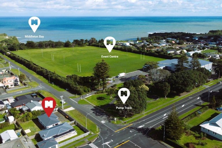 Photo of property in 23 Longfellow Road, Opunake, 4616