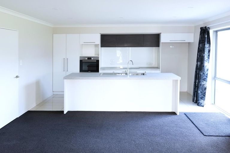 Photo of property in 52 Newman Road, Rolleston, 7614