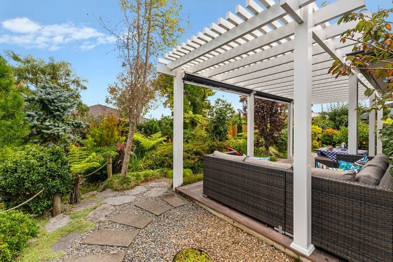 Photo of property in 24 Hooton Drive, Kumeu, 0810