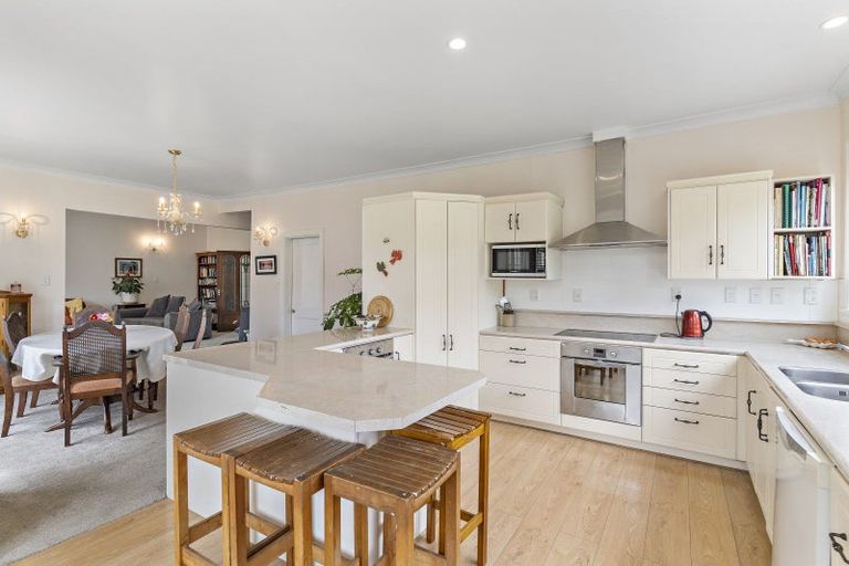 Photo of property in 206 Main Street, Greytown, 5712