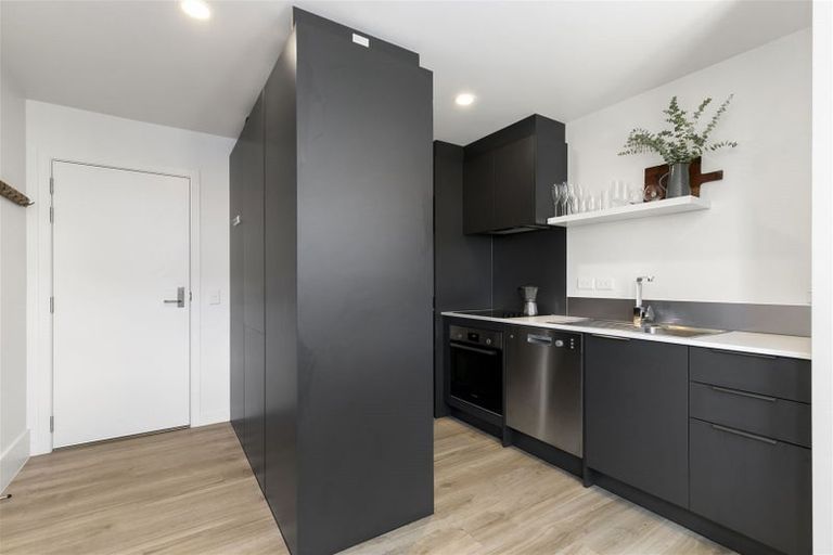 Photo of property in 407/2 Colombo Street, Newtown, Wellington, 6021