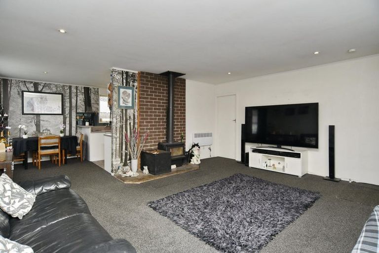 Photo of property in 2/92a Randolph Street, Woolston, Christchurch, 8062