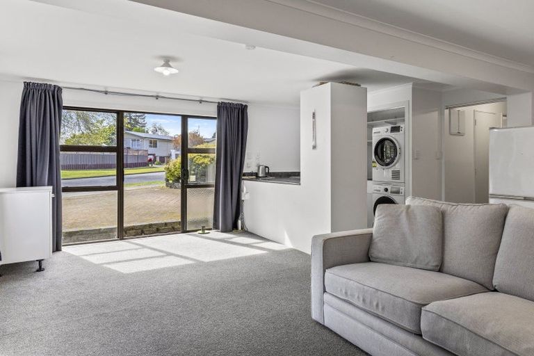 Photo of property in 35 Grace Crescent, Richmond Heights, Taupo, 3330