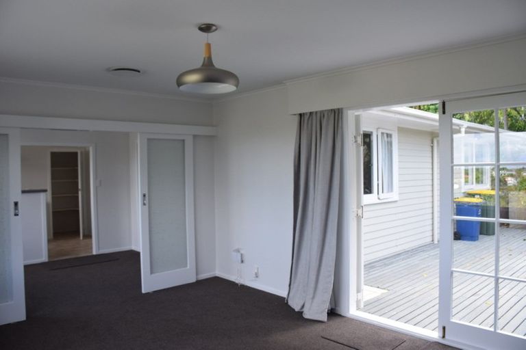 Photo of property in 3 Hilling Street, Titirangi, Auckland, 0604