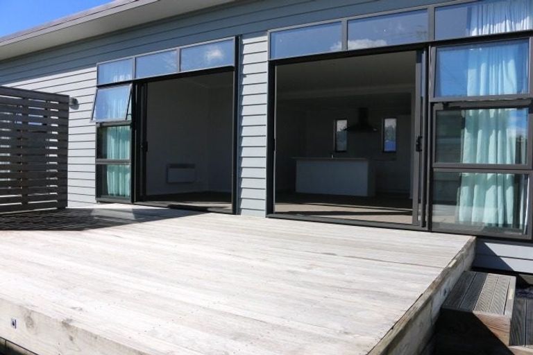 Photo of property in 2c 2d Haggitt Street, Feilding, 4702