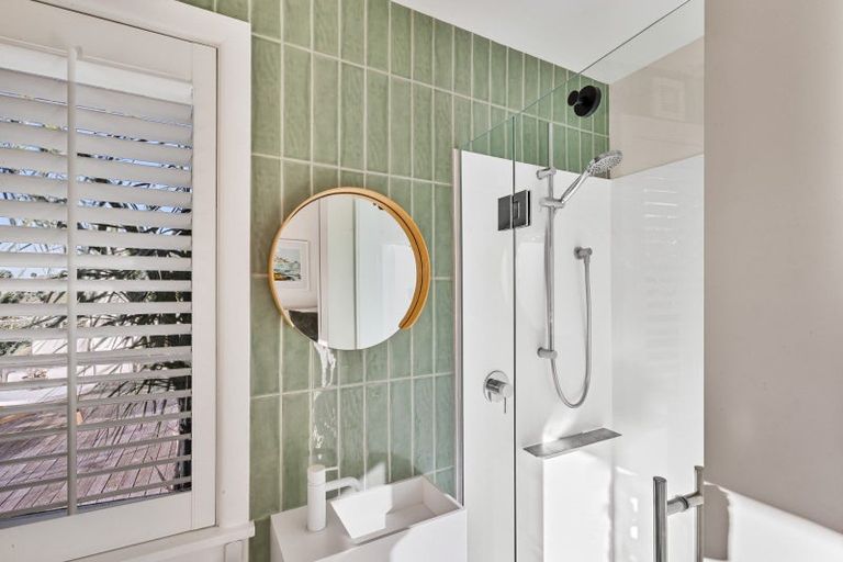 Photo of property in 113a Chaucer Road, Hospital Hill, Napier, 4110