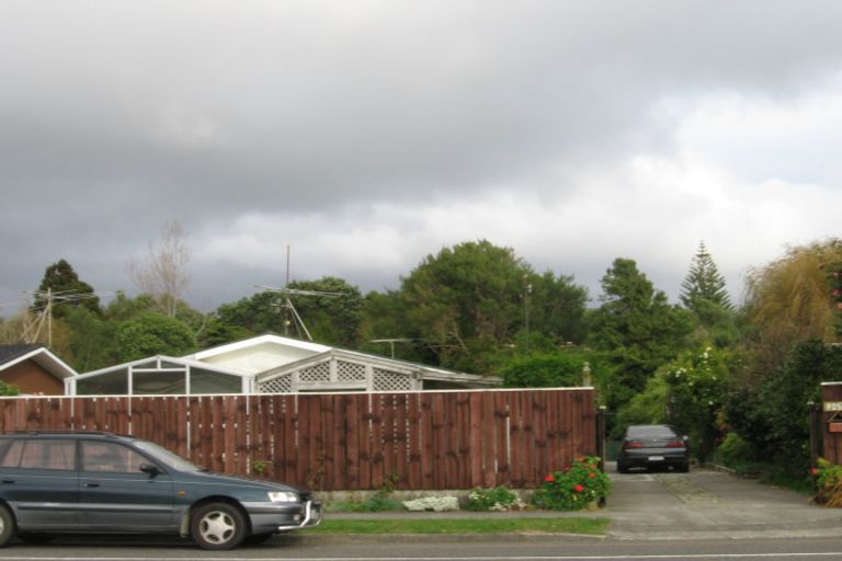 Photo of property in 15 Park Avenue, Waikanae, 5036