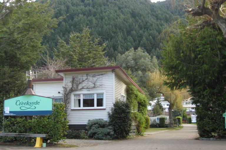 Photo of property in 62e Robins Road, Queenstown, 9300