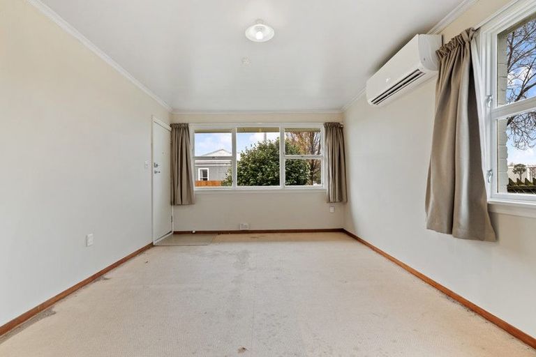 Photo of property in 1/1 Colman Avenue, Sockburn, Christchurch, 8042