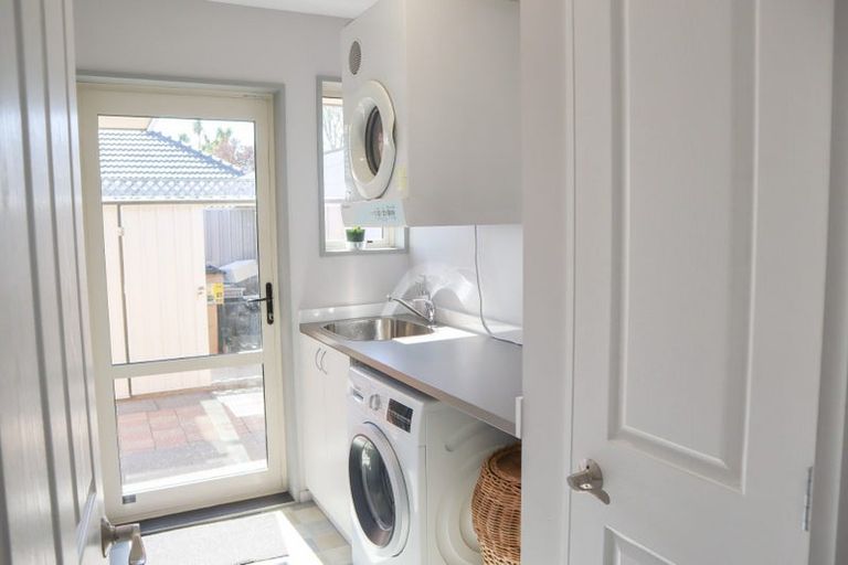 Photo of property in 5 Spitfire Place, Wigram, Christchurch, 8042