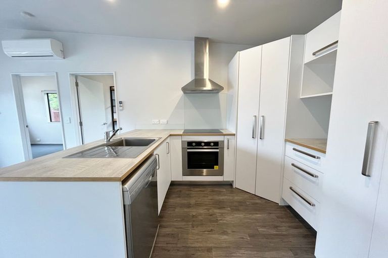 Photo of property in 17 Mclellan Place, Ilam, Christchurch, 8041