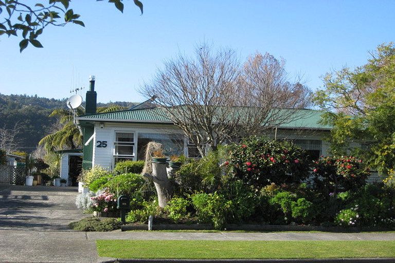 Photo of property in 25 Lord Cobham Avenue, Whakatane, 3120