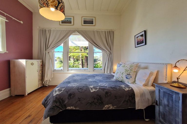 Photo of property in 110 Peel Street, Westport, 7825