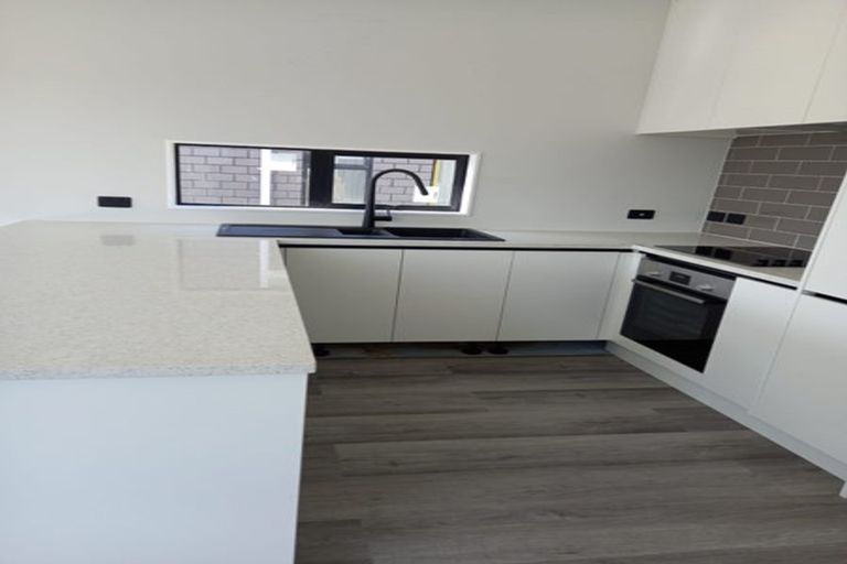 Photo of property in 3 Rongomai Street, Helensville, 0800