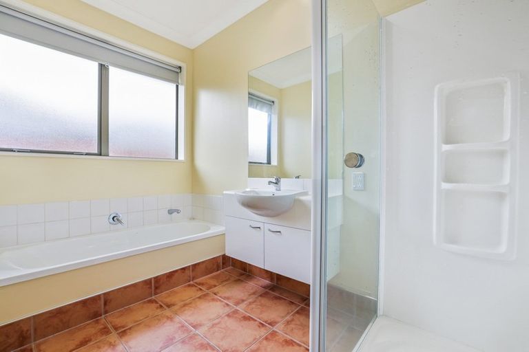 Photo of property in 31 Coppinger Terrace, Aidanfield, Christchurch, 8025