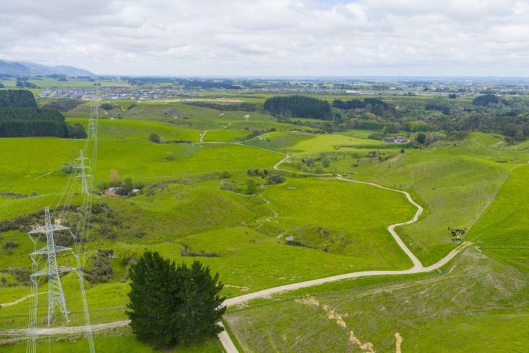 Photo of property in 158 Pahiatua Aokautere Road, Aokautere, 4471