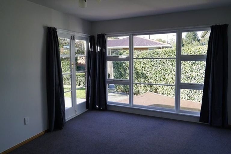 Photo of property in 10 Renwick Place, Hillmorton, Christchurch, 8025