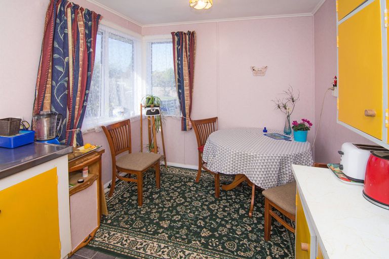 Photo of property in 148 Cole Street, Masterton, 5810