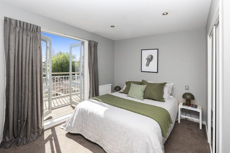 Photo of property in 24a Fendalton Road, Fendalton, Christchurch, 8014