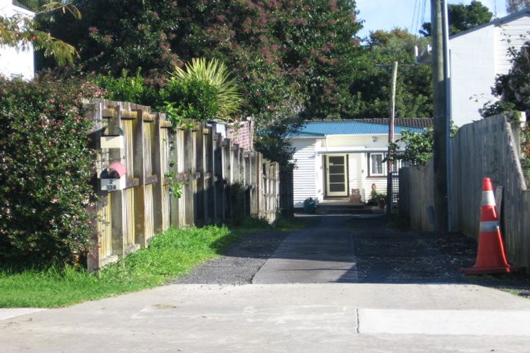 Photo of property in 2/134 Coronation Road, Papatoetoe, Auckland, 2025
