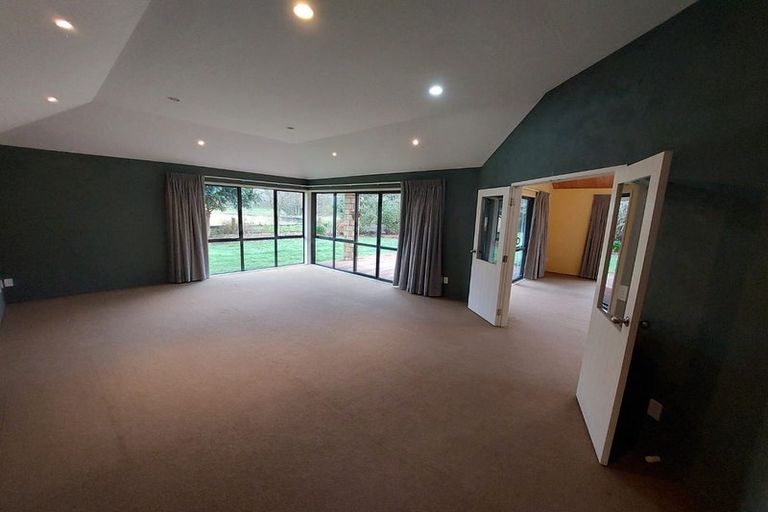 Photo of property in 124 Hall Road, Peacocke, Hamilton, 3282