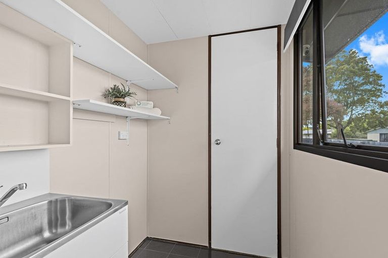 Photo of property in 7 Starforth Place, Henderson, Auckland, 0612