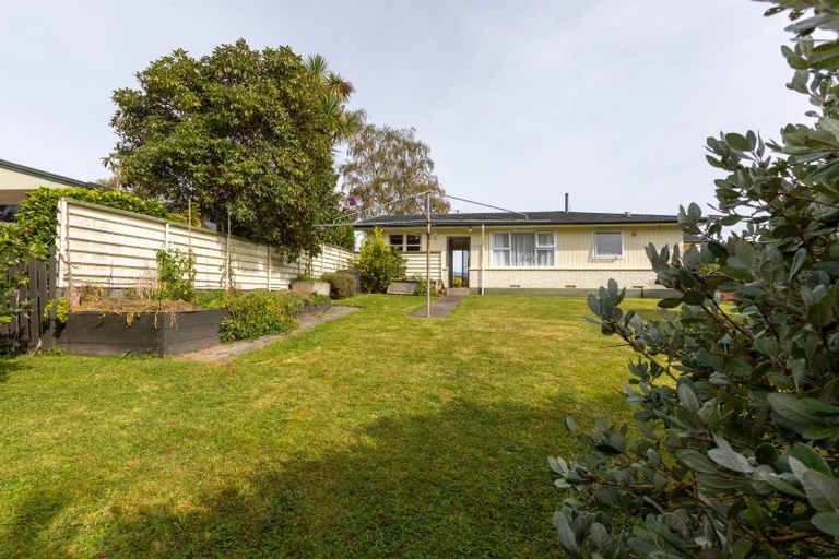 Photo of property in 82 Guy Street, Dannevirke, 4930