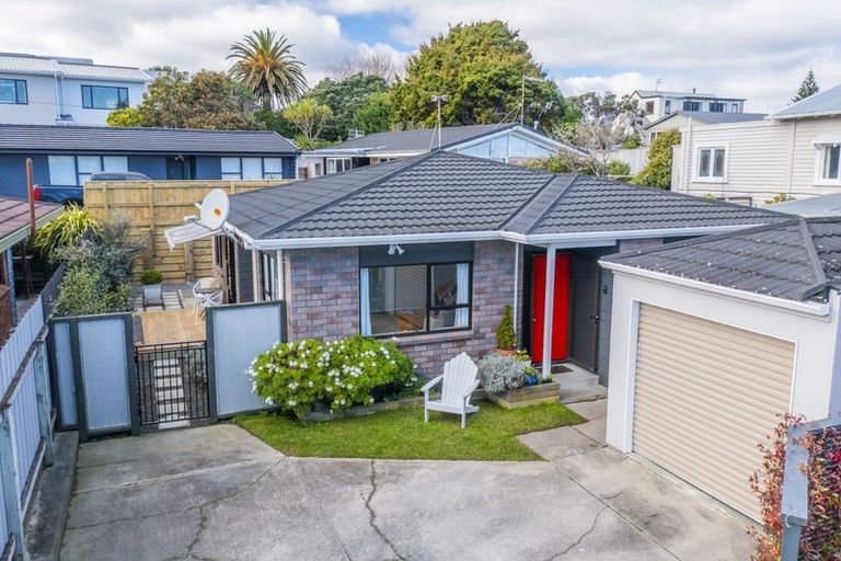 Photo of property in 57b Seaview Road, Paraparaumu Beach, Paraparaumu, 5032
