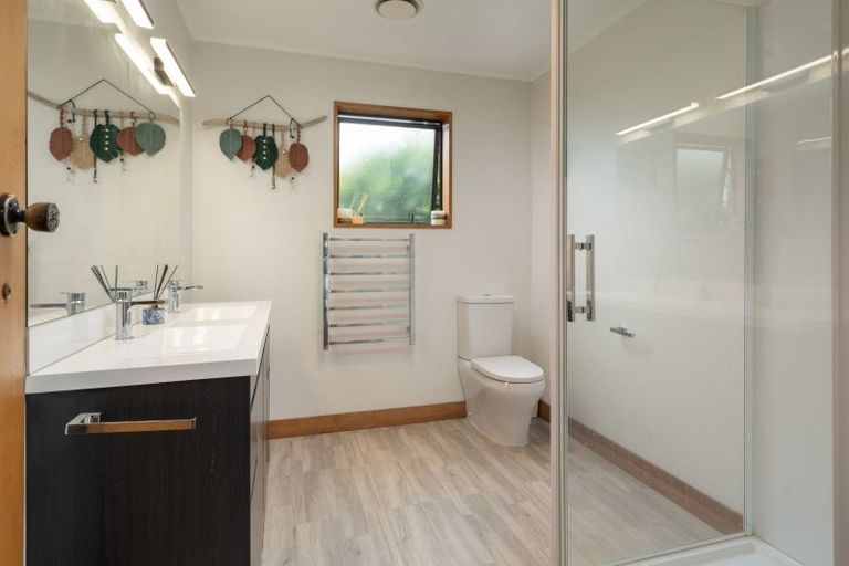 Photo of property in 99 Dillons Point Road, Islington, Blenheim, 7273