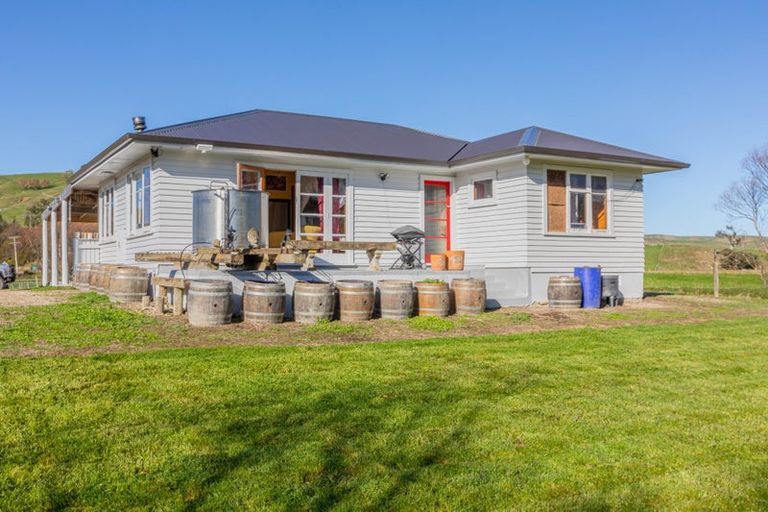 Photo of property in 40 Jones Road, Porangahau, 4293