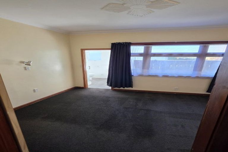 Photo of property in 47 Milverton Avenue, Hokowhitu, Palmerston North, 4410